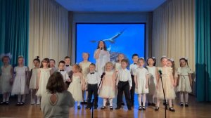 Песня "Аист на крыше"