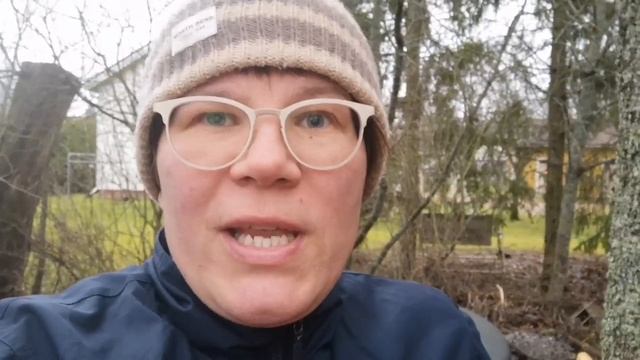 räpätädin niksinurkka | ? KOMPOSTORIN TYHJENNYS ?️ смотреть онлайн