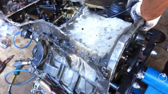 Mercedes W164 OM642 3.0 V6, Замена цепи #2 смотреть онлайн