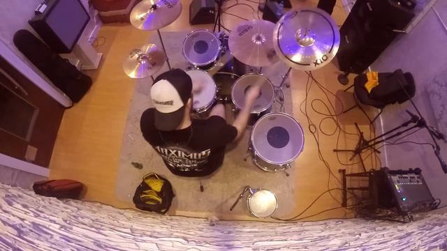 Black Sabbath - Fairies Wear Boots (Drum Cover) смотреть онлайн