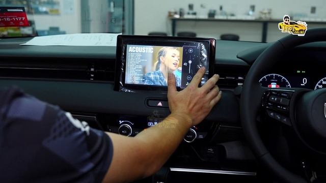 Tomahawk Tab Android Auto & CarPlay Ai Box @KOGIONLINE смотреть онлайн