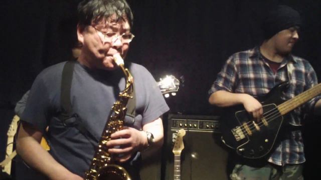 修理調整前 Gibson G-3　GRABBER electric bass смотреть онлайн