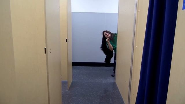 Dressing Room Boogie ((WE ALMOST GOT CAUGHT)) | Cristinaaa Marie смотреть онлайн