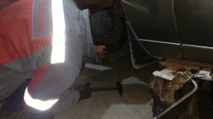 Как снять ШРУС полуось с Ланоса 1.5. Замена Шруса с  DAEWOO LANOS Часть 1