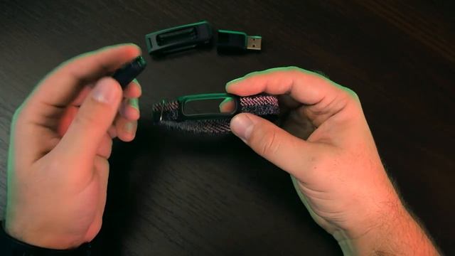 Распаковка - смарт браслет Huawei Band 4e (детальный первый взгляд) смотреть онлайн
