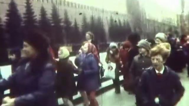 Май 1980. Школа 472. 3 "А" класс. Принятие в Пионеры. смотреть онлайн
