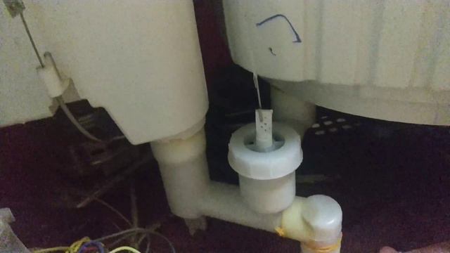 How to fix water draining issue in Semiautomatic washing machine - Hindi | The Mango Couple смотреть онлайн