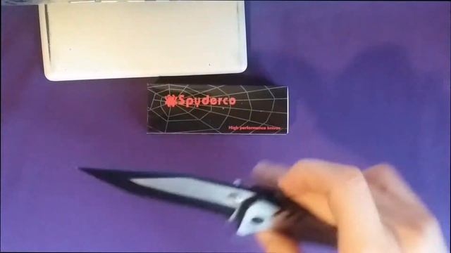 Демонстрация Нож складной FA10 Spyderco смотреть онлайн