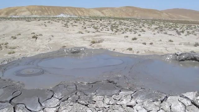 Азербайджан.Гобустан.Грязевые вулканы/Azerbaijan.Gobustan and mud volcanoes. смотреть онлайн