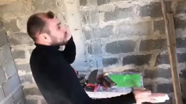 Братан ты не в курсе как включить интернет смотреть онлайн