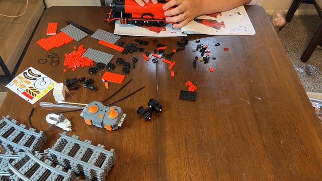 Mould King Magic Train Build & Review смотреть онлайн
