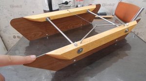 Универсальный рыболовный кораблик "Каравелла 150+100" с реверсивной системой управления.