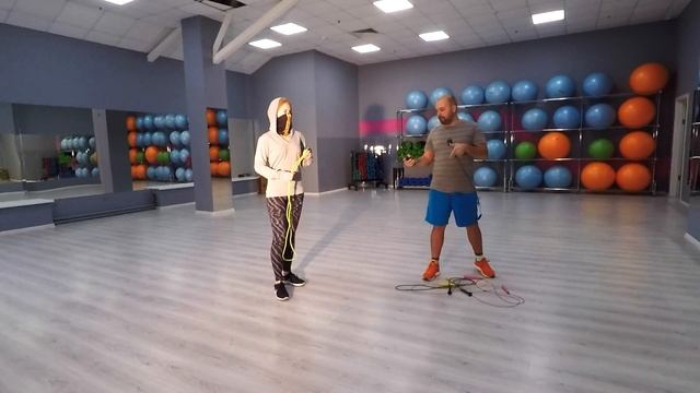 Скоростная скакалка WORKOUT - Сравниваем скакалки WORKOUT & Декатлон & обычная скакалка прыгать смотреть онлайн