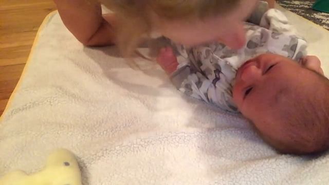 Tummy Time Tools: How To Get Your Newborn Into & Out Of Tummy Time