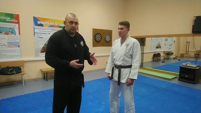 Заломы рук в Дзю-дзюцу смотреть онлайн