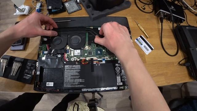 ИНСТРУКЦИЯ // Как заменить термопасту на ноутбуке Acer Nitro 5? смотреть онлайн