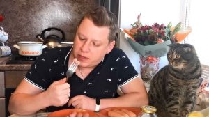 Пробуем самые дешевые сосиски из Пятерочки за 23 рубля / Сосиски из Красная Цена/ Сосисон