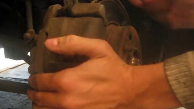 замена передних тормозных колодок ВАЗ 2109, 2110, 2114, 2115, Калина, Гранта, Приора смотреть онлайн