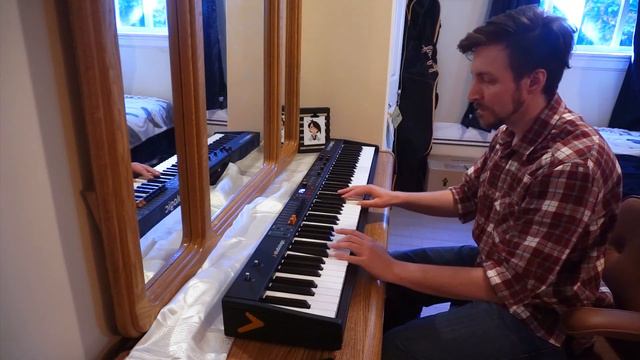 Studiologic Numacompact2X Unboxing and Playing смотреть онлайн