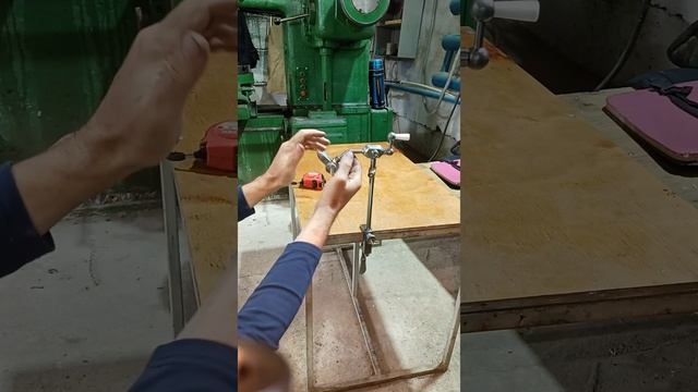 Самодельные тиски для вязания мушек. Муховязка смотреть онлайн