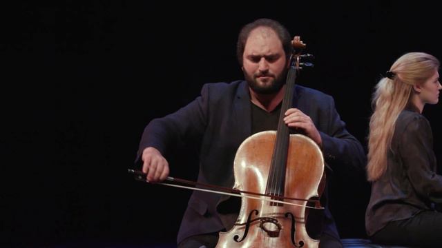 Crooning Cello смотреть онлайн