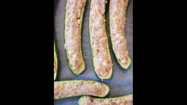 Вкуснейшие цукини (кабачки) фаршированные тунцом и анчоусами! Buonissime Zucchine Ripiene Tonno.