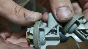 Ремонт патрона заднего стоп сигнала форд фокус.