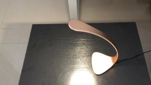Сенсорная лампа ELF смотреть онлайн