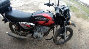 Bajaj Boxer 125 без брызговиков. Тест на грязь. Покатушки на баджадж боксер.