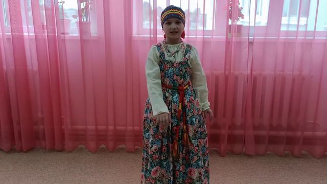 Ой над Волгой, реченькой смотреть онлайн