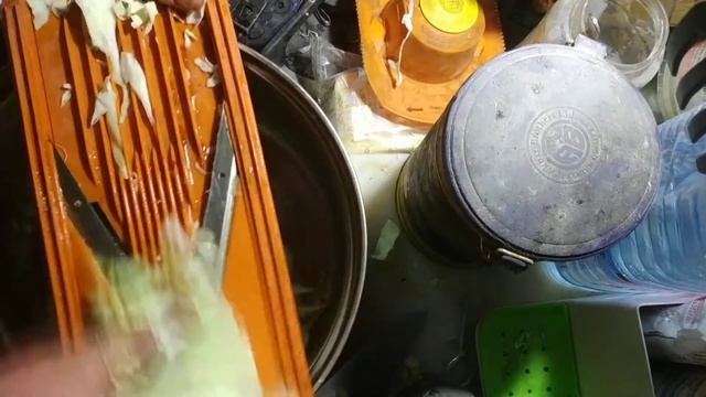 Шинковка капусты на тёрке Бёрнера.
