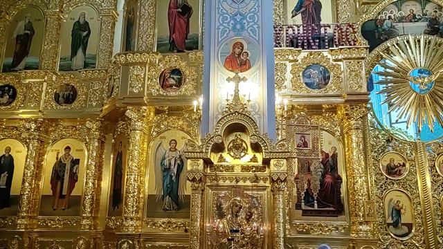 Стихиры на хвалитех воскресные гл. 4-й, и самаряныне гл. 3-й и 6-й. Регент Екатерина Артюхова смотреть онлайн