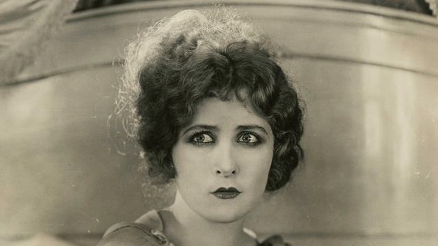 The Chaplin-Harris Divorce смотреть онлайн