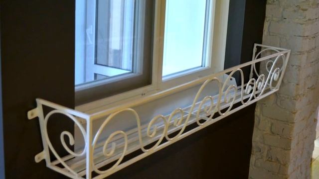 Из металла настенная подставка для ящика с цветами на веранде, Днепропетровск, в Днепре смотреть онлайн