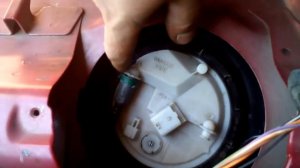 Установка топливного насоса Рено Меган 2