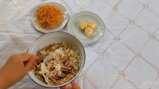 Салат "Гнездо глухаря" . Лёгкий и простой рецепт.Нарядный салат. смотреть онлайн