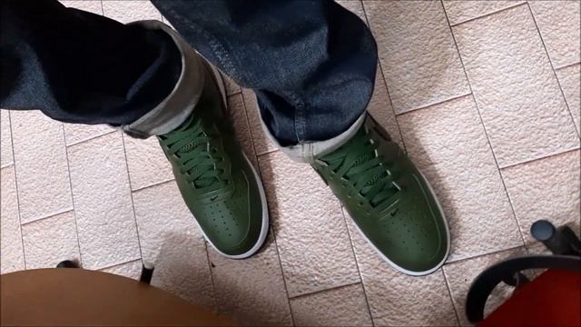 Nike Air Force 1 High "Hoops" '07 LV8 смотреть онлайн