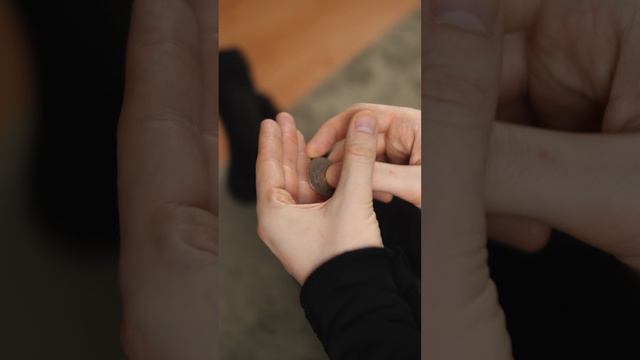 Удиви друзей этим фокусом с монетой! смотреть онлайн