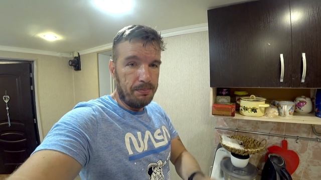? Вот это испек. \\ Странный сон и зачем купили доски? \\ Жизнь на Юге России. смотреть онлайн
