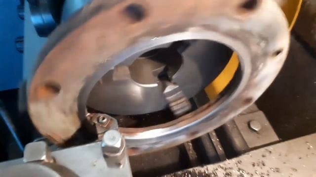 Фланец под втулку смотреть онлайн