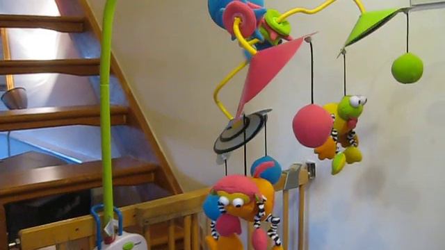 Tiny Love Symphony-in-Motion Mobile смотреть онлайн