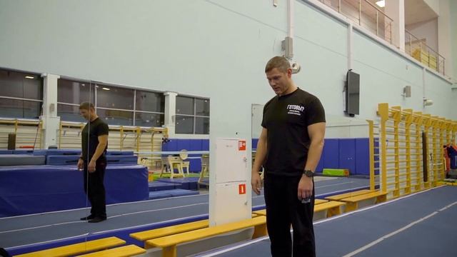 УЧИМСЯ ДЕЛАТЬ САЛЬТО. Офпшник пытается сделать сальто. Сальто вперёд для новичков смотреть онлайн