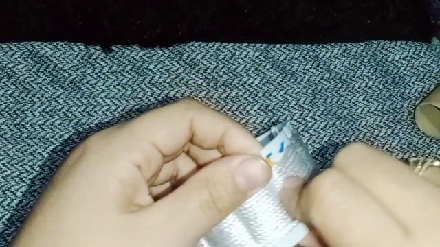 اصنعها بنفسك "بينما كانت اقوم بتقديم هدية تعلمتها سهله смотреть онлайн