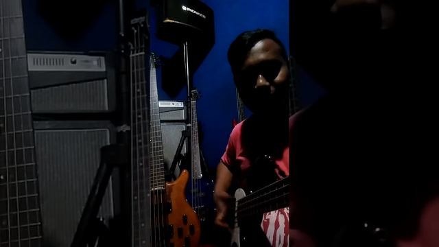 Sample sound bass ibanez gio Soundgear GSR180 смотреть онлайн