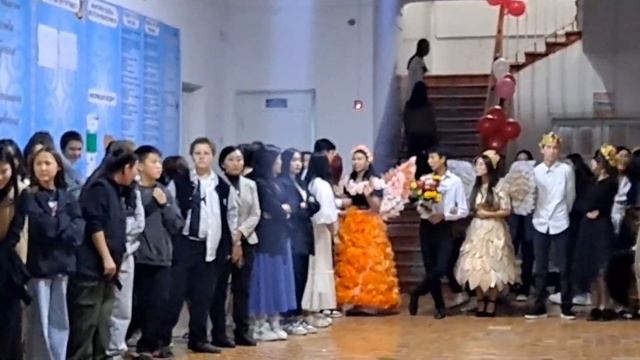 Осенний бал 2023/Подготовка /Влог/vlog/Autumn Ball??? смотреть онлайн