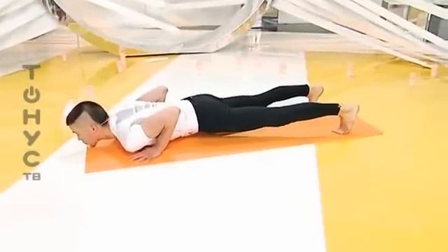 02_Хатха_йога_для_начинающих_Занятие_2_Освоение_балансов смотреть онлайн