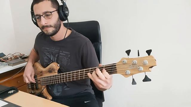 Dream Theater - As I Am Bass Cover смотреть онлайн