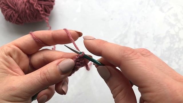 Элегантный простой узор «Джутовая петля» для топов, жилетов, шарфов, кардиганов, свитеров, джемперо смотреть онлайн