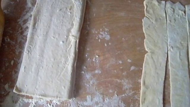 Шампиньоны в тесте на шпажках . Champignons in dough on skewers смотреть онлайн