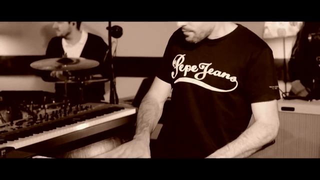 Electro Deluxe - E2lux Live Session Ep. III : Ground смотреть онлайн
